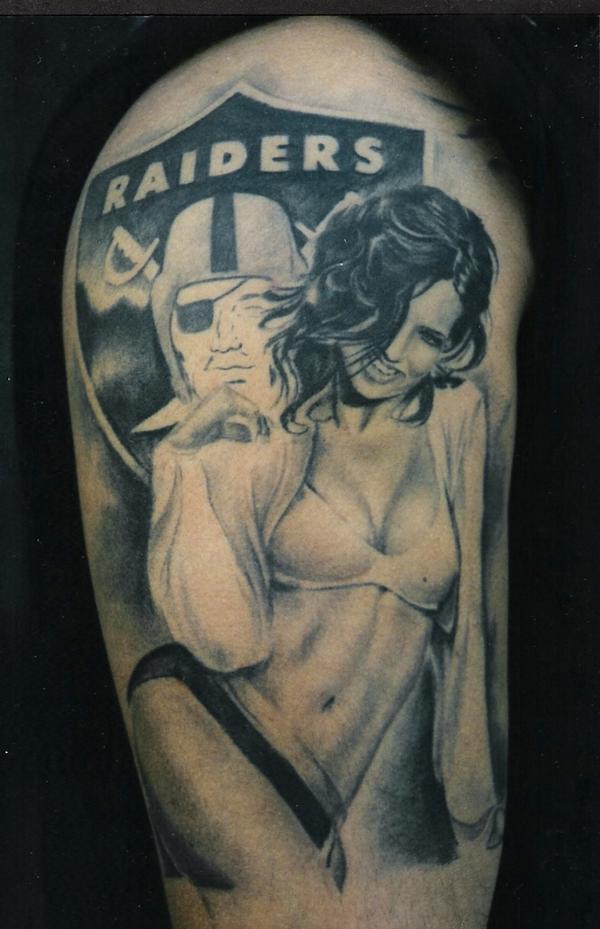 Know a great tattoo artist who is good at sports tattoo pictures and designs